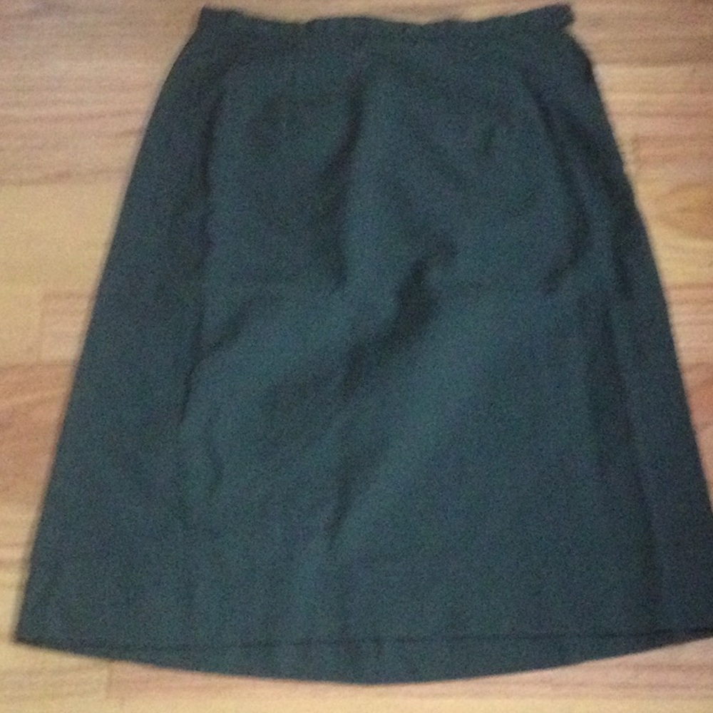 Official US Army Military Skirt 12R, 40% Wool, 60% 40% Polyester.  Excellent.